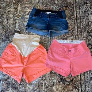 Maternity Shorts (set of 3). Size small (2/4)